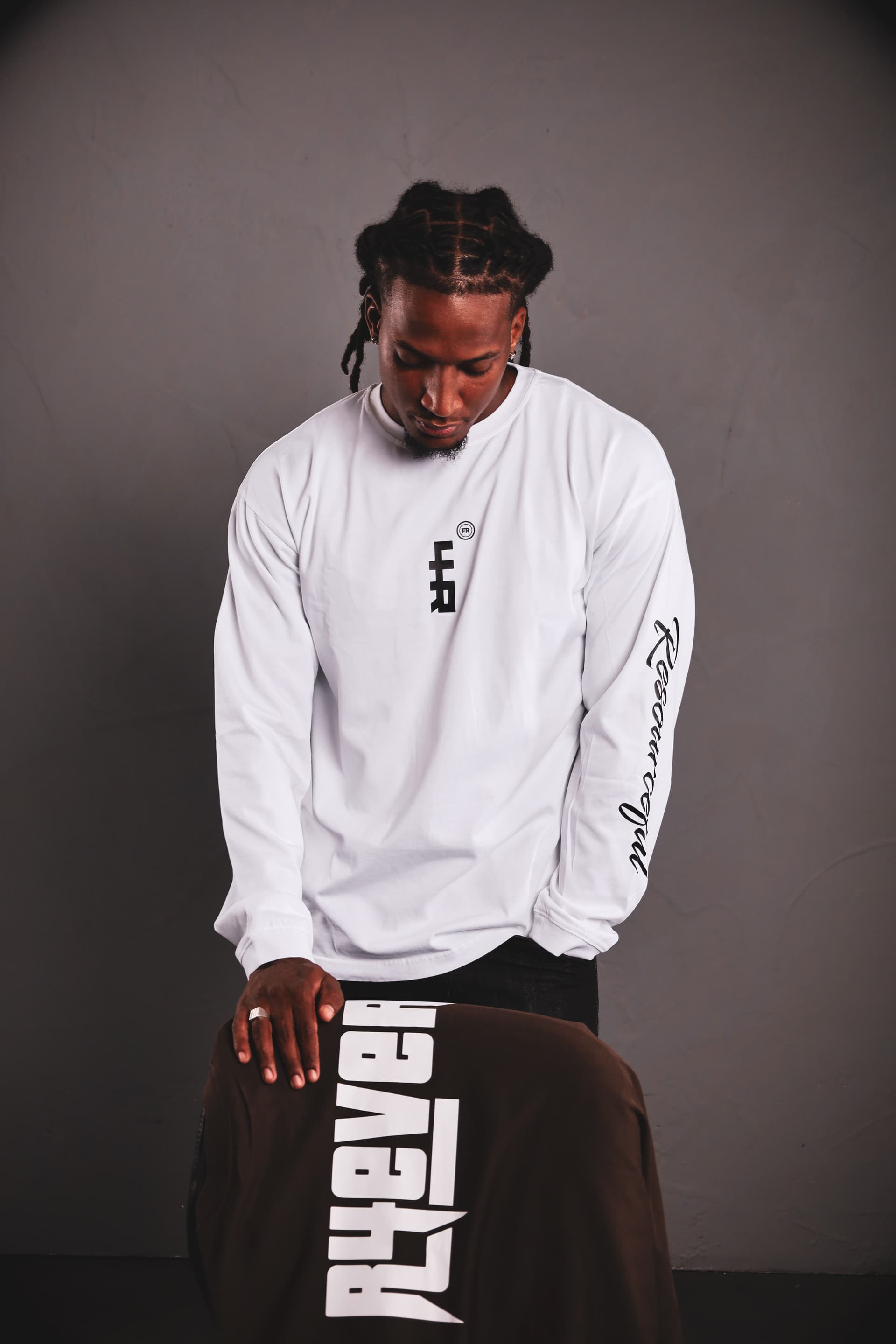 R4EVER ESSENTIAL LONG SLEEVE - WHITE