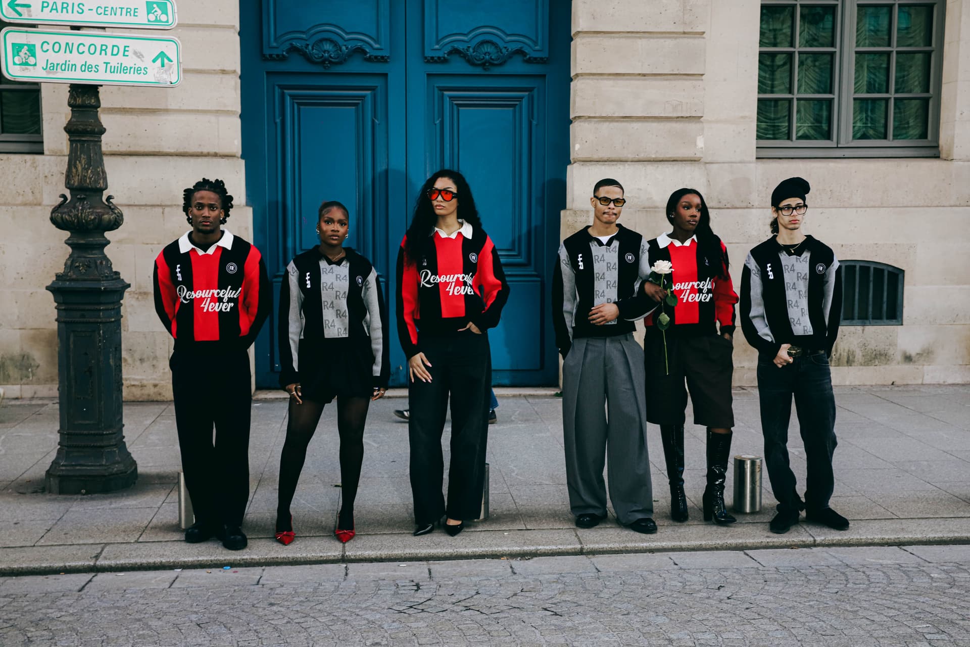 POLO OVERSIZE CROP RED – L’ESSENTIEL REVISITÉ