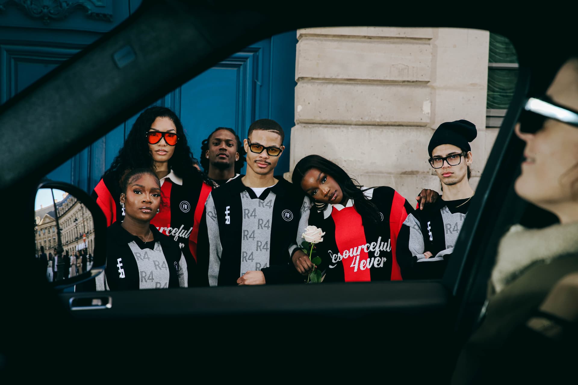 POLO OVERSIZE CROP BLACK – L’ESSENTIEL REVISITÉ